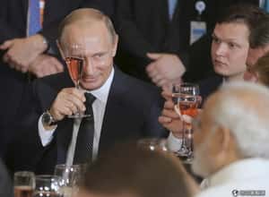 他的預測全中！ 普亭太會講俄國發行《普語錄》