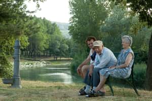 像極了義大利！生得少，活得長，我們的老年誰來顧？