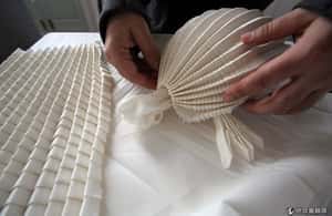 想讓餐桌更貴氣？  英國藝術家教你飯廳變藝廊的秘密