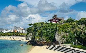 那霸最美神社！帶你從不同角度看波上宮