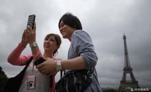 巴黎更好「逛」了！   香榭大道開始每月無車日