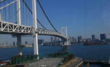 東京彩虹大橋走一趟，台場夜景真的美到不想回家