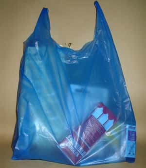  一年後，肯亞的全面塑膠袋禁令真的有效嗎？