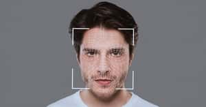 「這是我的臉，但不是我」演員的AI肖像淪為政治、詐騙廣告工具