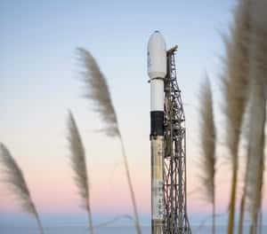 蓊鬱小島轉戰太空最前線？印尼比亞克島力抗太空基地計畫