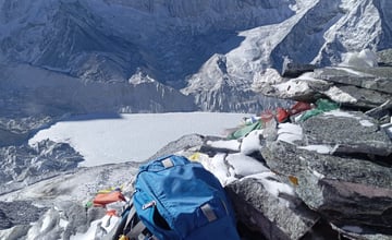 My First Island Peak Expedition and the Weather I Faced