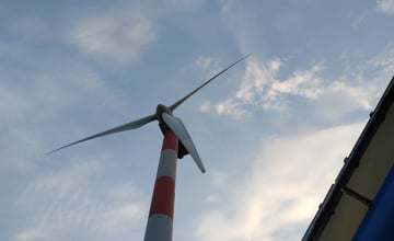 【遊記】探索北海岸神秘山頭上的小風車，石門風力發電站 (風車公園) - 大漠國渡