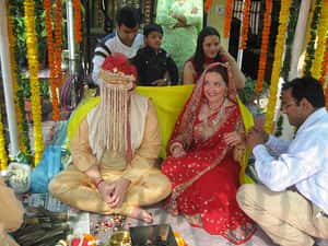 半遮掩或酥胸微露，印度人打扮絕不只寬鬆布料那麼簡單   印度製衣指南(上)