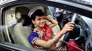 乞丐變司機 印度出現第一家LGBT計程車公司
