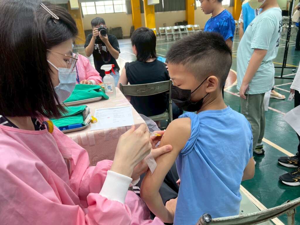 流感疫苗開打　動漫角色創意話劇宣導全民接種