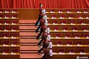 【神清氣爽的地球 24小時】03/03 大家整齊劃一往前走