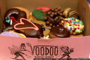 巫毒甜甜圈 發揚怪異文化