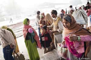 印度女性也能開火車