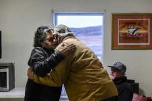 面對祖先曾屠殺美國原住民，後代如何尋求和解？