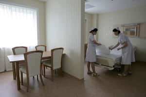 飛去德國做護理