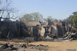 軍警調去搜救  奈國小鎮無防慘遭恐怖組織攻擊釀百死