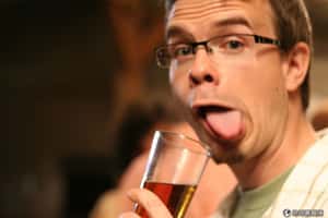 研究：吃喝無法治宿醉