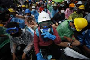 「爸媽為何不懂我？」 泰國香港兩場抗爭 同一種策略、同一道世代難題