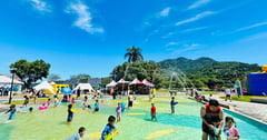 南投｜水里親水公園：2025水漾樂園瘋水祭開玩！氣墊溜滑梯＋多池戲水超放電