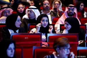暌違35年  沙烏地阿拉伯人終於有電影院可去