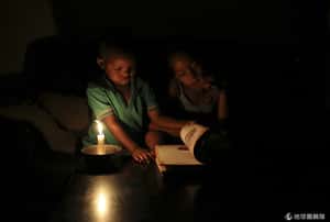 石油危機害到學生 奈國1.7億人鬧電荒