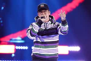 阻止超過200件自殺案！美國饒舌神曲〈1-800-273-8255〉救人無數的秘密