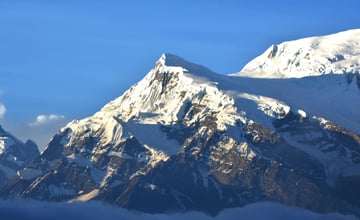 Annapurna Circuit Trek: A Journey Through Nepal’s Majestic Mountains