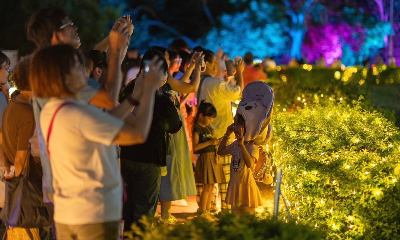  「2025嘉義市光織影舞」中秋連假突破32萬人次 