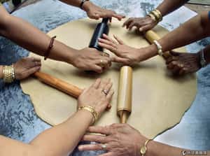 「把我們和史前祖先連在一起」考古學家找到世界最古老麵包