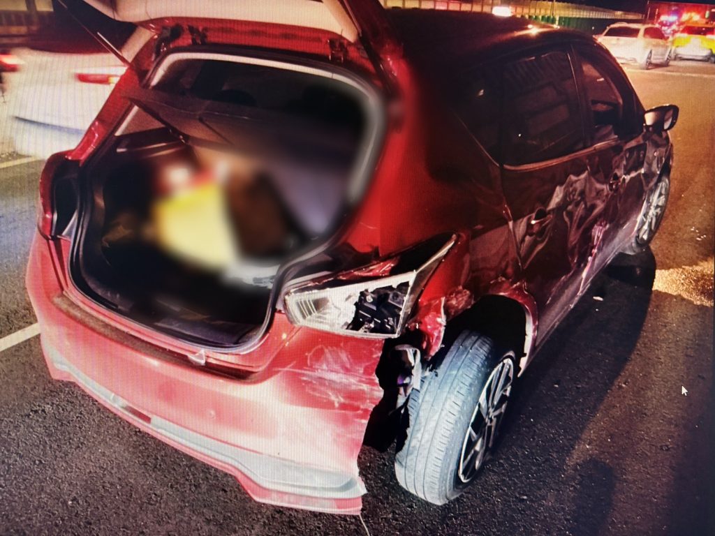 北市建國高架車禍後驚見毒品電子煙　邱男涉毒與公共危險遭移送