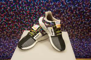 「穿上它，一年不用買公車票」  柏林民眾瘋搶愛迪達「年票鞋」