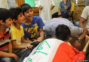 貨櫃車載滿爆裂物衝入購物區   伊拉克再遭IS攻擊數百死