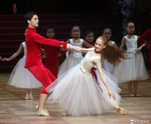 維也納國家歌劇院芭蕾學院爆出醜聞 教師對學員施展肢體與精神暴力