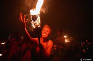 朔日之火迎夏季