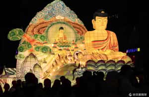 南韓燃燈迎佛誕