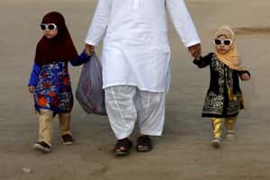 【地球 24小時】05/13 巴基斯坦時尚雙人組