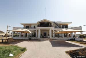 內戰越打越嚴重 利比亞首都遭攻陷