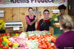 蔬果賣不出去 美國農夫用網路找到買家