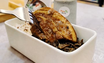 [彰化埤頭]PureLiva樂活佳 健康生活館。羅勒青醬舒肥雞螺旋麵/天貝咖哩/梅干爌肉/現打鮮果奶昔! 輕鬆補足六大食物的健康輕食