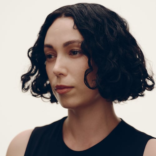 켈리 리 오웬스 (Kelly Lee Owens)