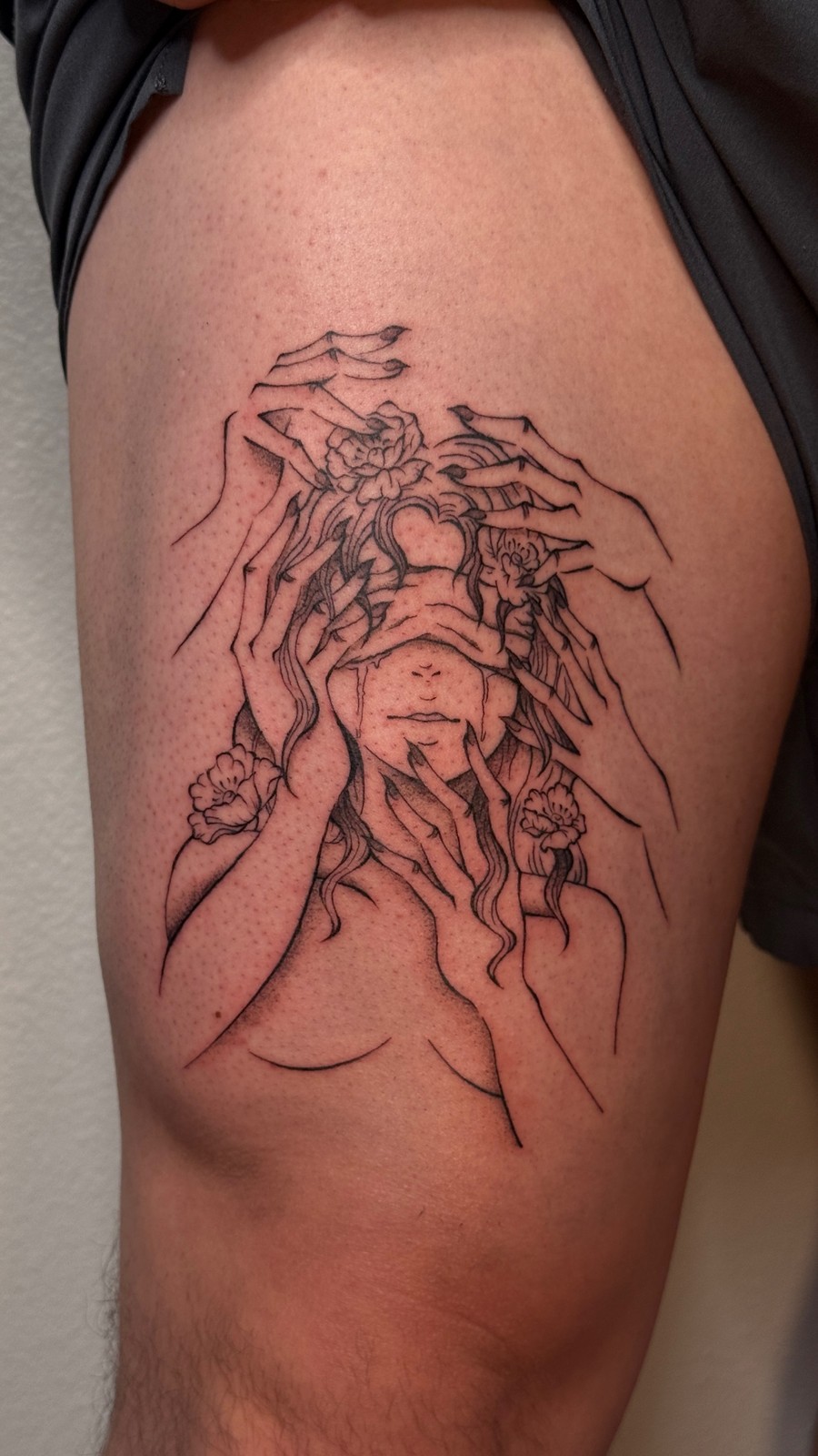 fine line tattoo by nj tattooz in los angeles