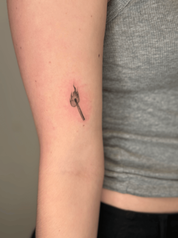 minimalist tattoo by Samantha Wilks — los angeles