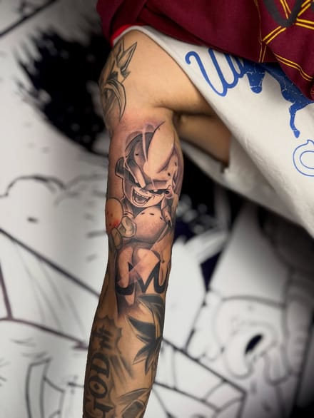 blackwork tattoo by zealous
