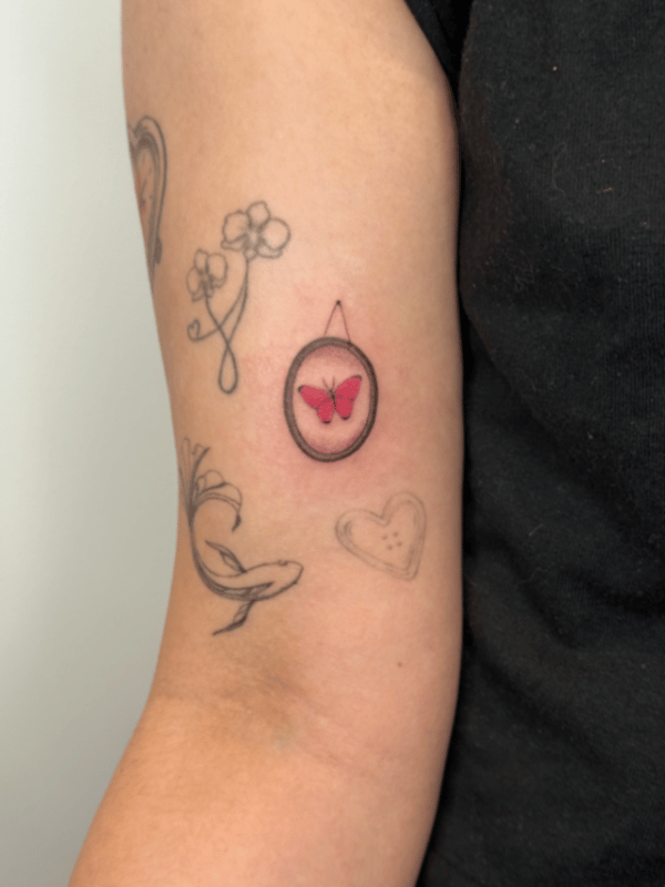 minimalist tattoo by Samantha Wilks — los angeles