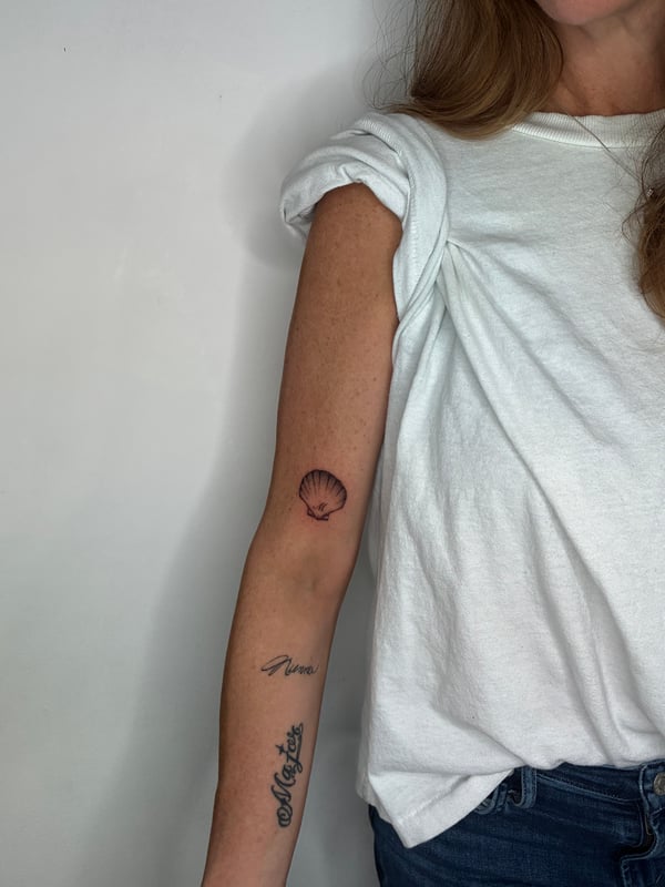 minimalist tattoo by Edgar Armas Rodriguez — los angeles