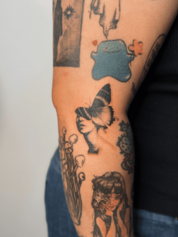 blackwork tattoo by lunayflorestattoo — los angeles