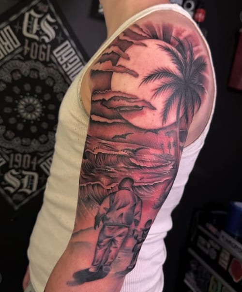 illustrative tattoo by eddie rodriguez in downtown la, los angeles