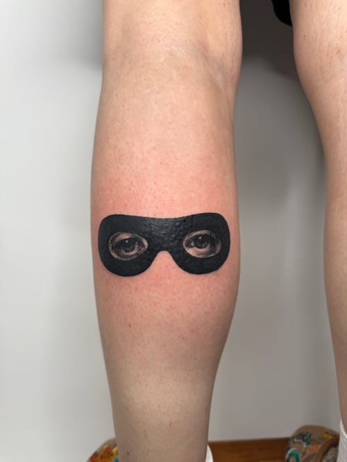 blackwork tattoo by level tattoo in los angeles