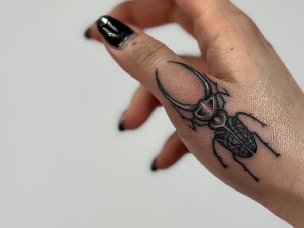 blackwork tattoo by Rae kaku — los angeles