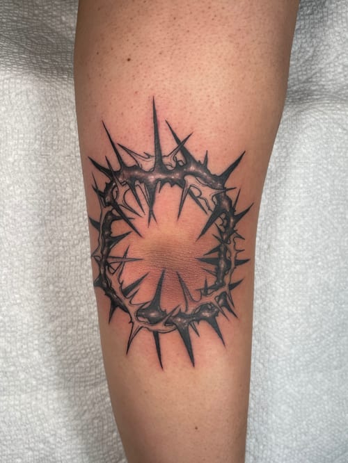 blackwork crown of thorns tattoo — by Vince Espinoza, los angeles